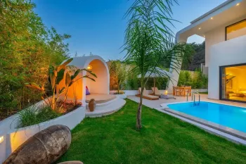 Deluxe Hisaronu villa with indoor and outdoor pool